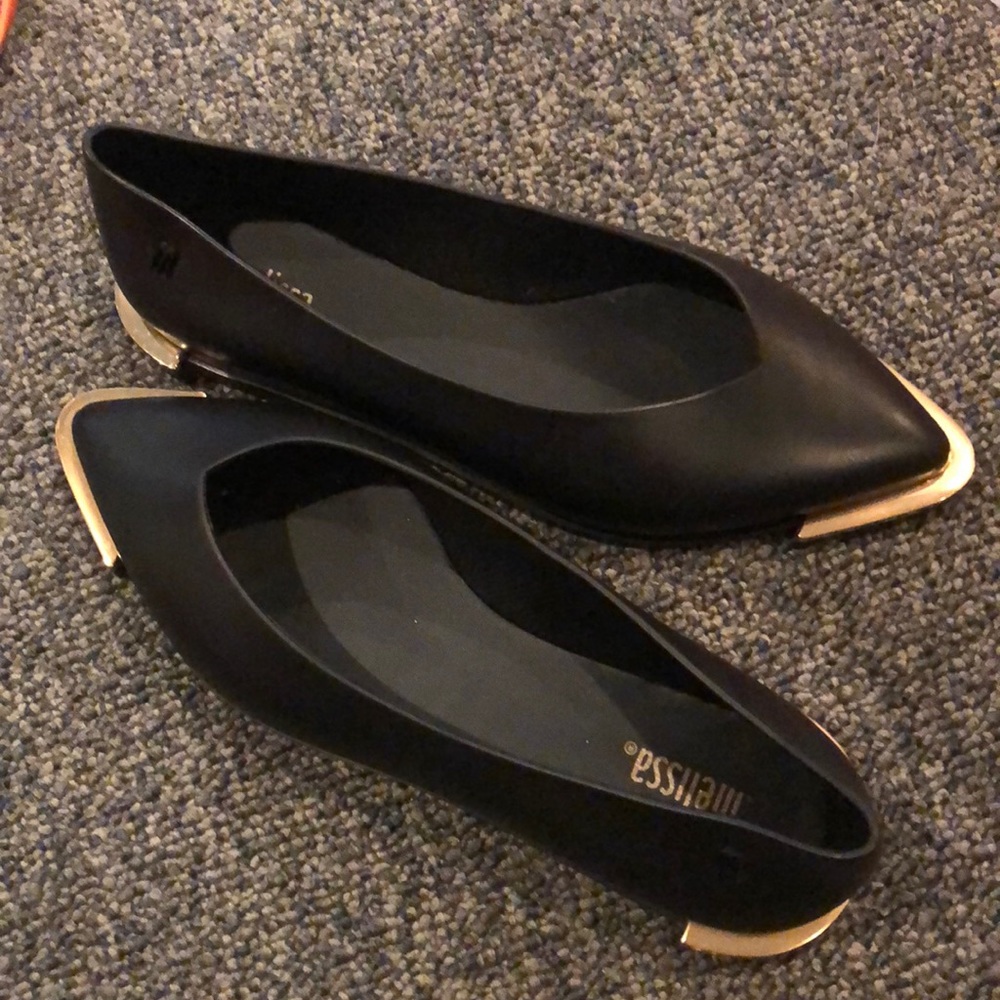 Gold tip Melissa flats